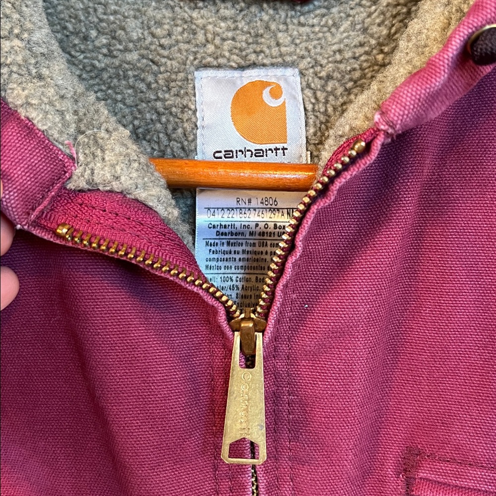 Raspberry Carhartt Sandstone Jacket L - Picture 3 of 12